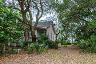 31 Winding Way - Photo 1 of 1