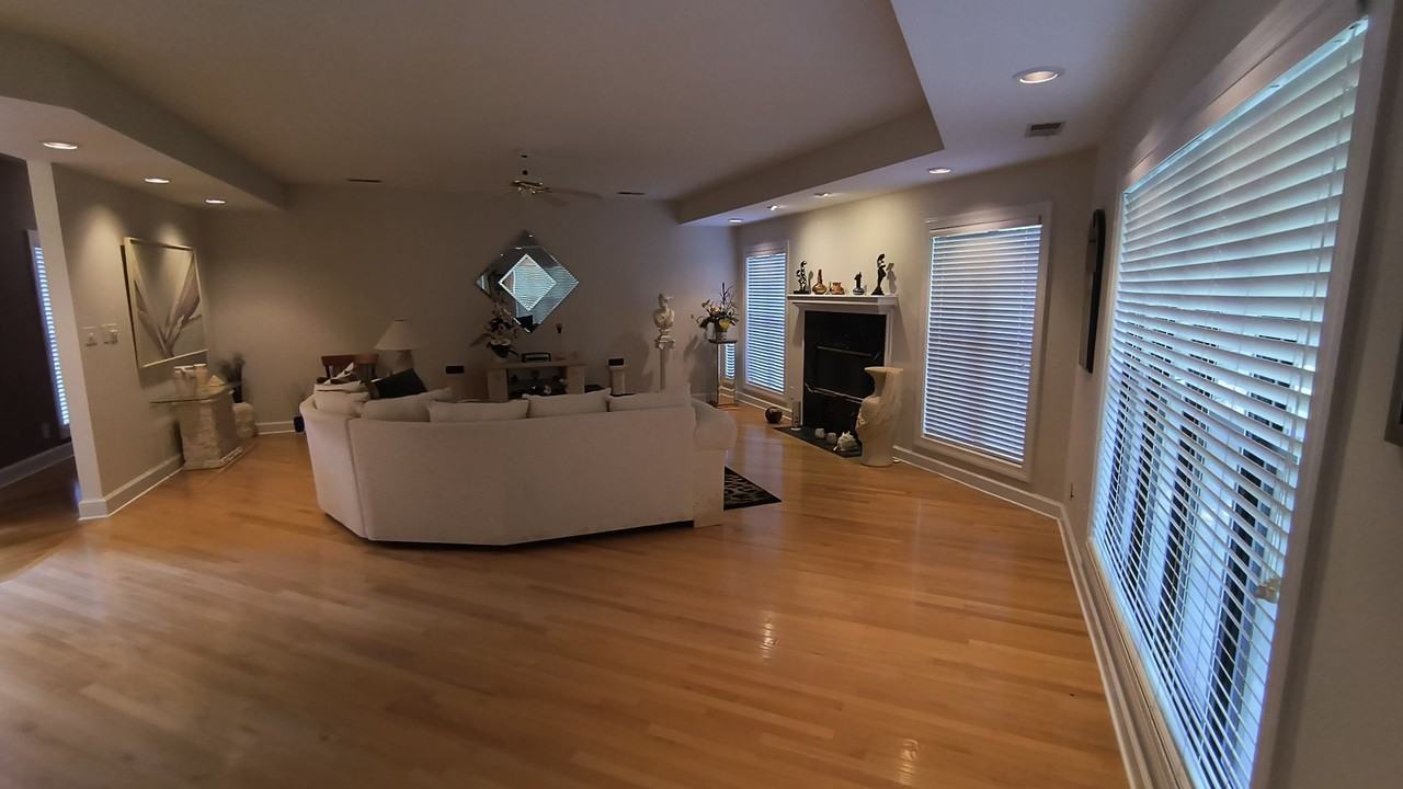 423 Brightwood Dr - Photo 7 of 48