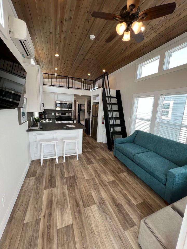 Town Hall Street - Photo 4 of 4