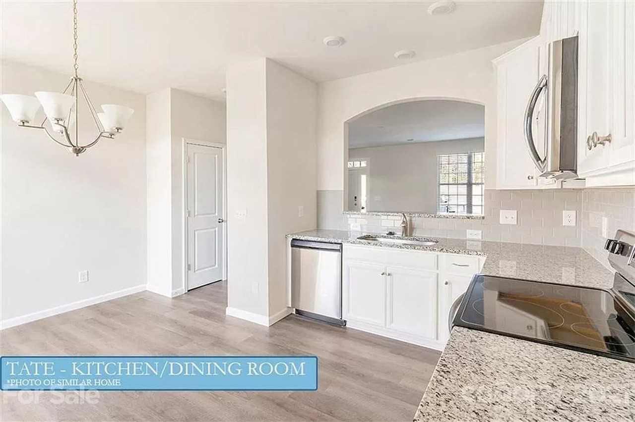 1029 Beatty Woods Dr - Photo 5 of 31