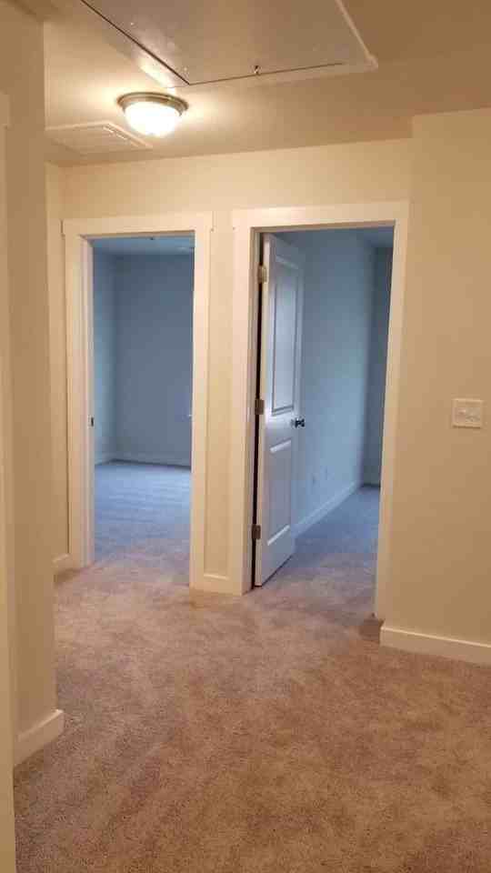 1024 Sharon Towns Dr - Photo 4 of 34