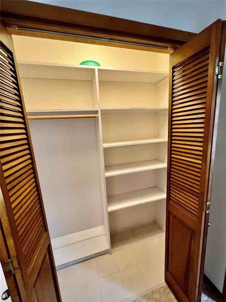 1602 Yokley Road - Photo 6 of 39