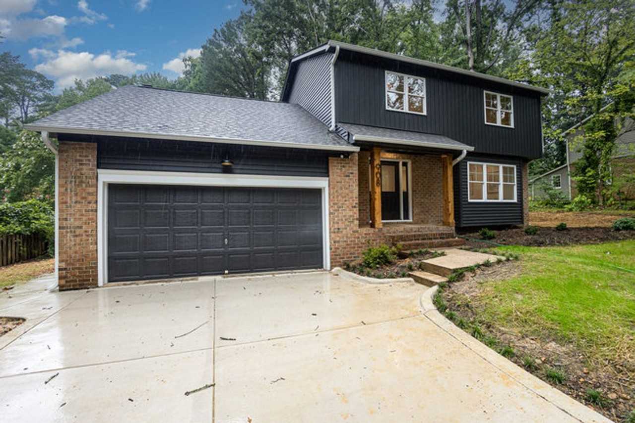 908 Brookgreen Dr - Photo 5 of 38