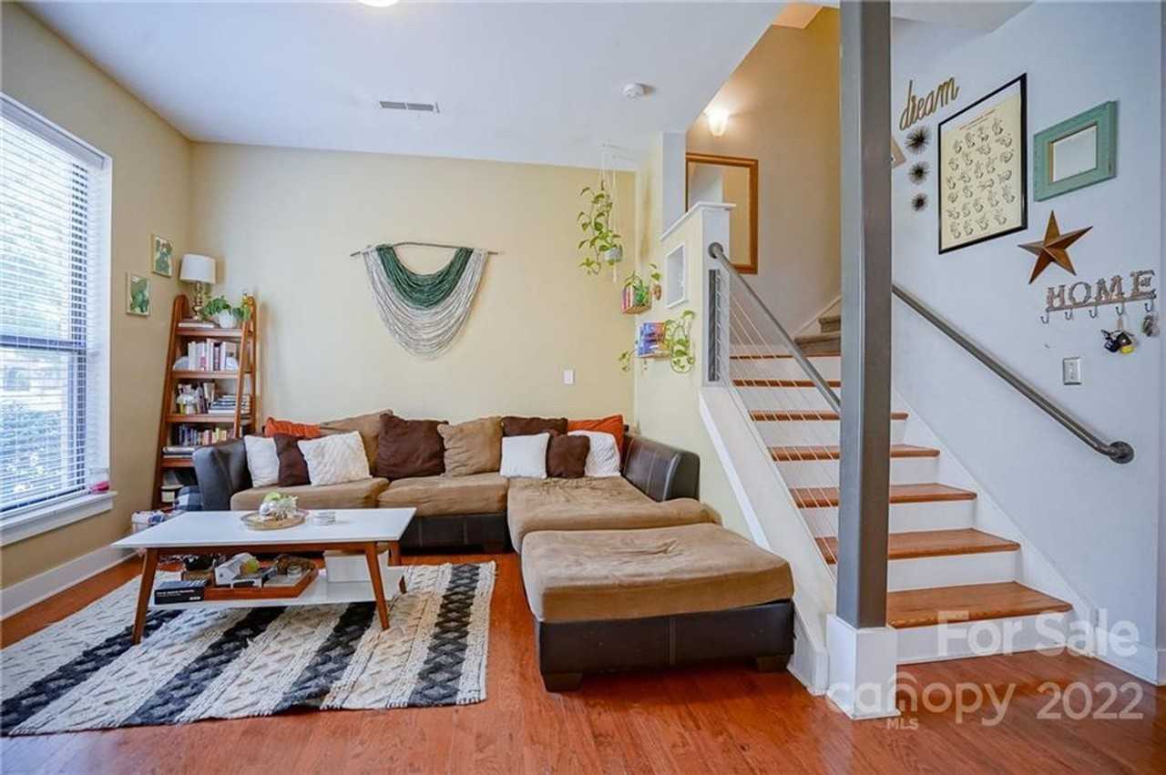 3427 Steel Yard Ct - Photo 3 of 35