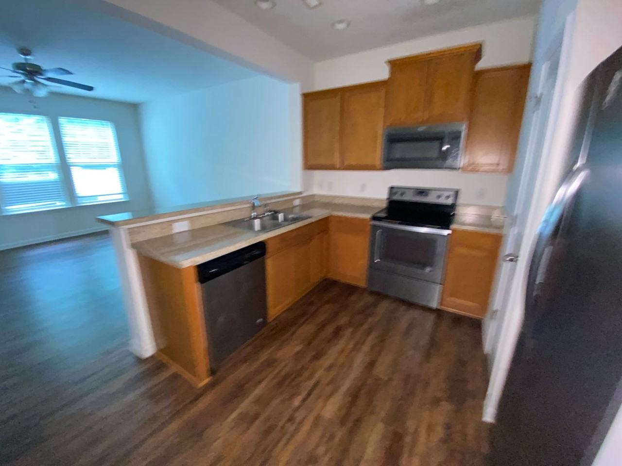 3016 Haskell Dr - Photo 6 of 29