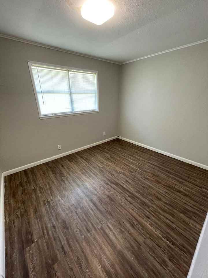 1217 Sage Dr - Photo 5 of 9