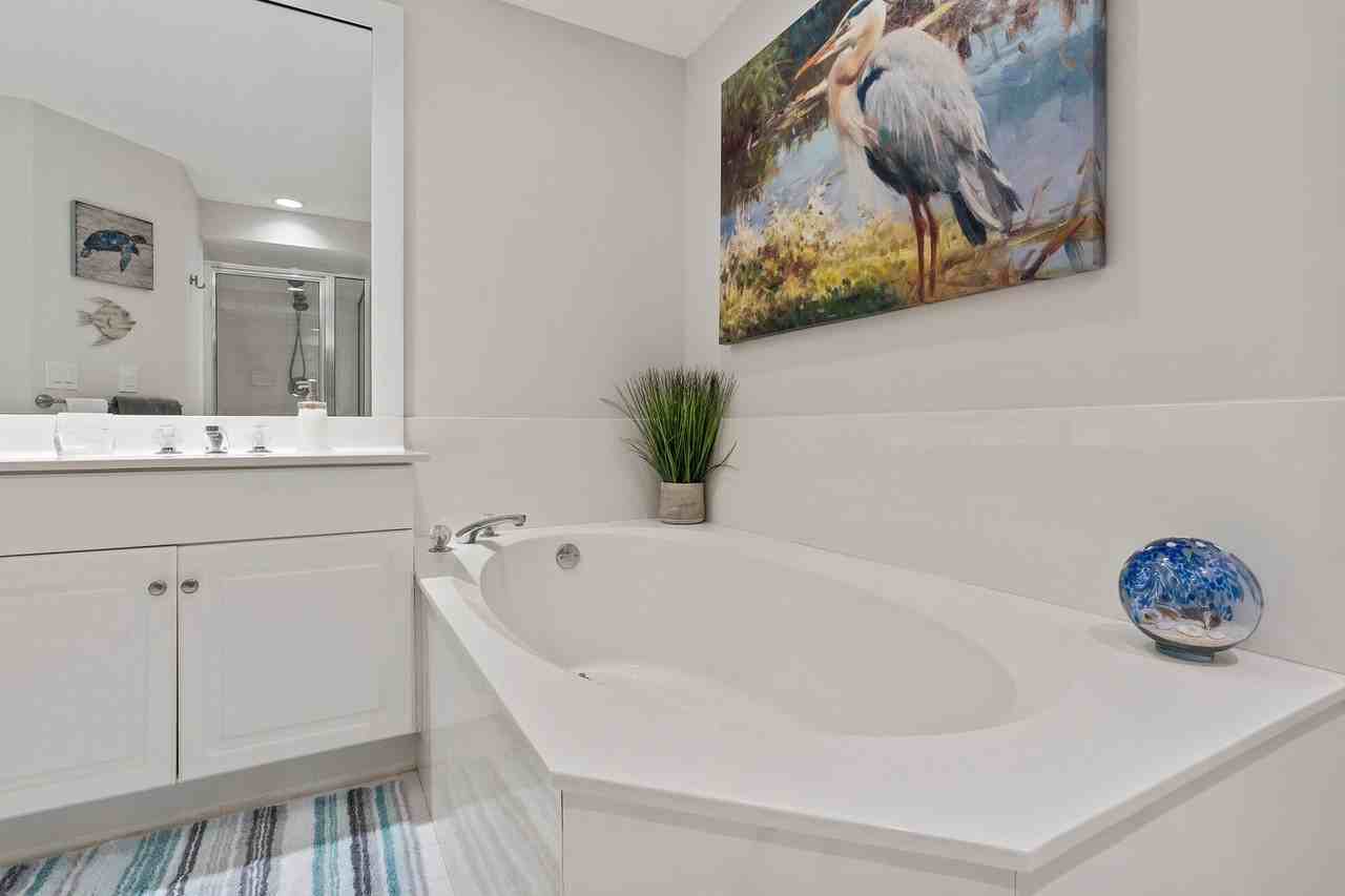 391 Ne Plantation Rd #226 - Photo 3 of 50