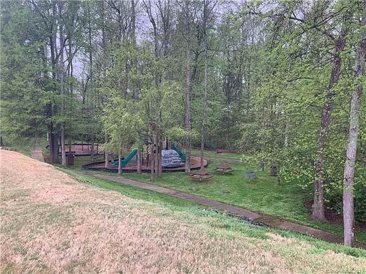 6453 Ziegler Ln - Photo 5 of 24