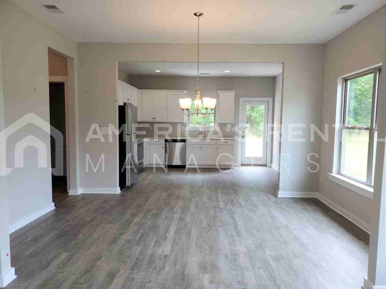 96 Ballington Way - Photo 3 of 17