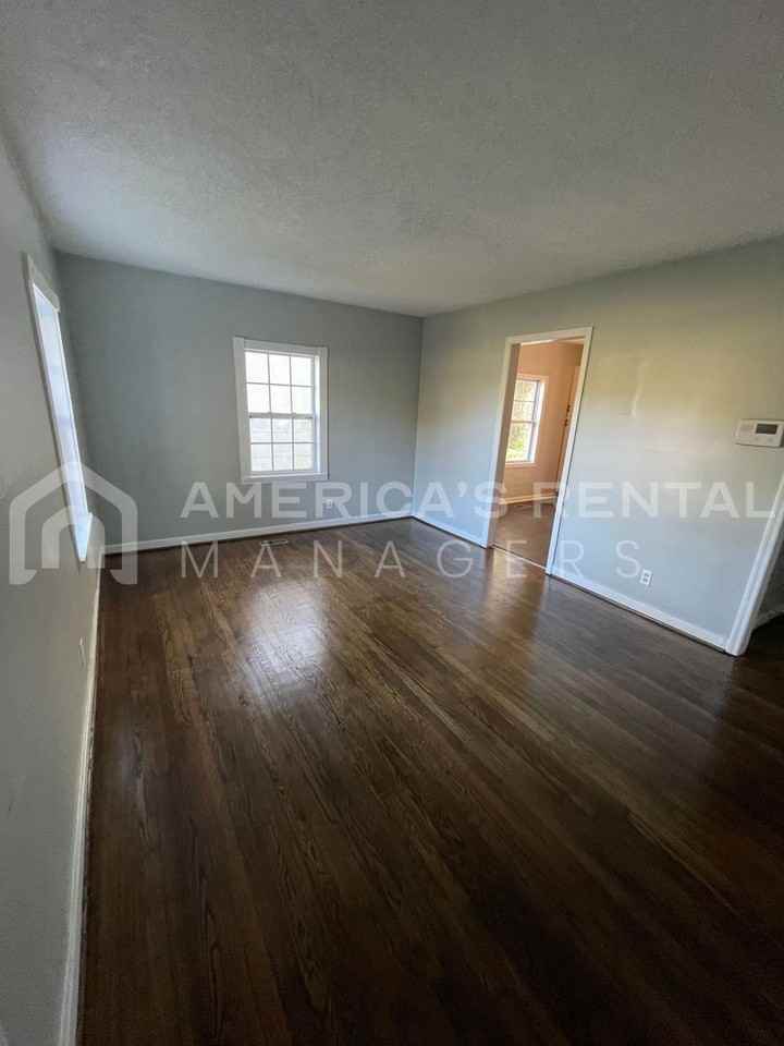 316 83rd St N - Photo 3 of 24