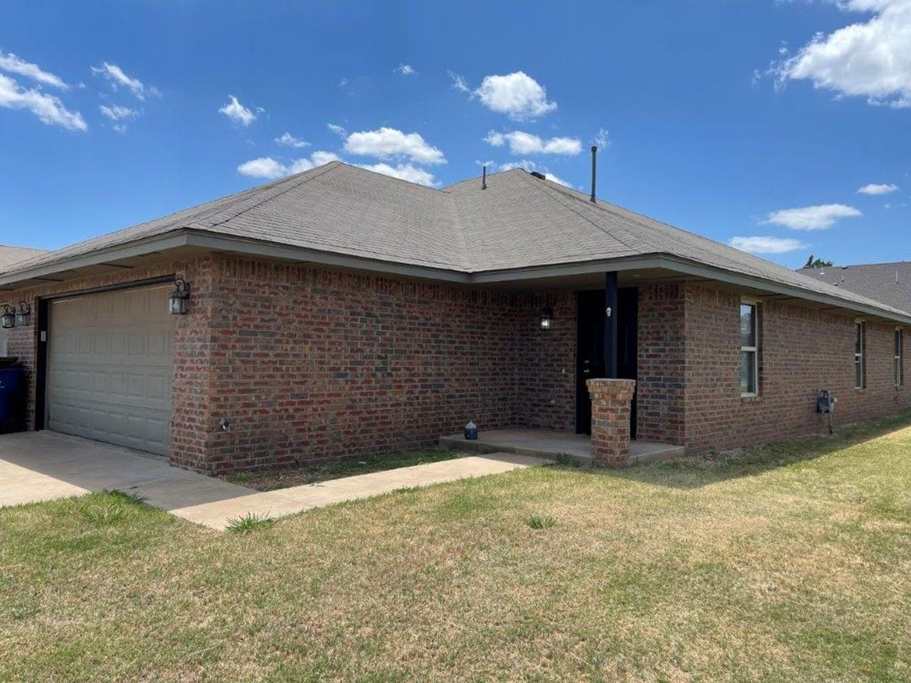 2710 Valley View Dr - Photo 6 of 12