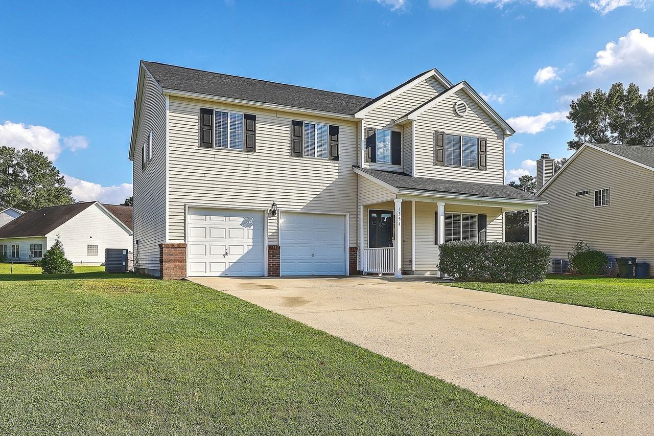 1354 Pinyon Pine Dr - Photo 3 of 33