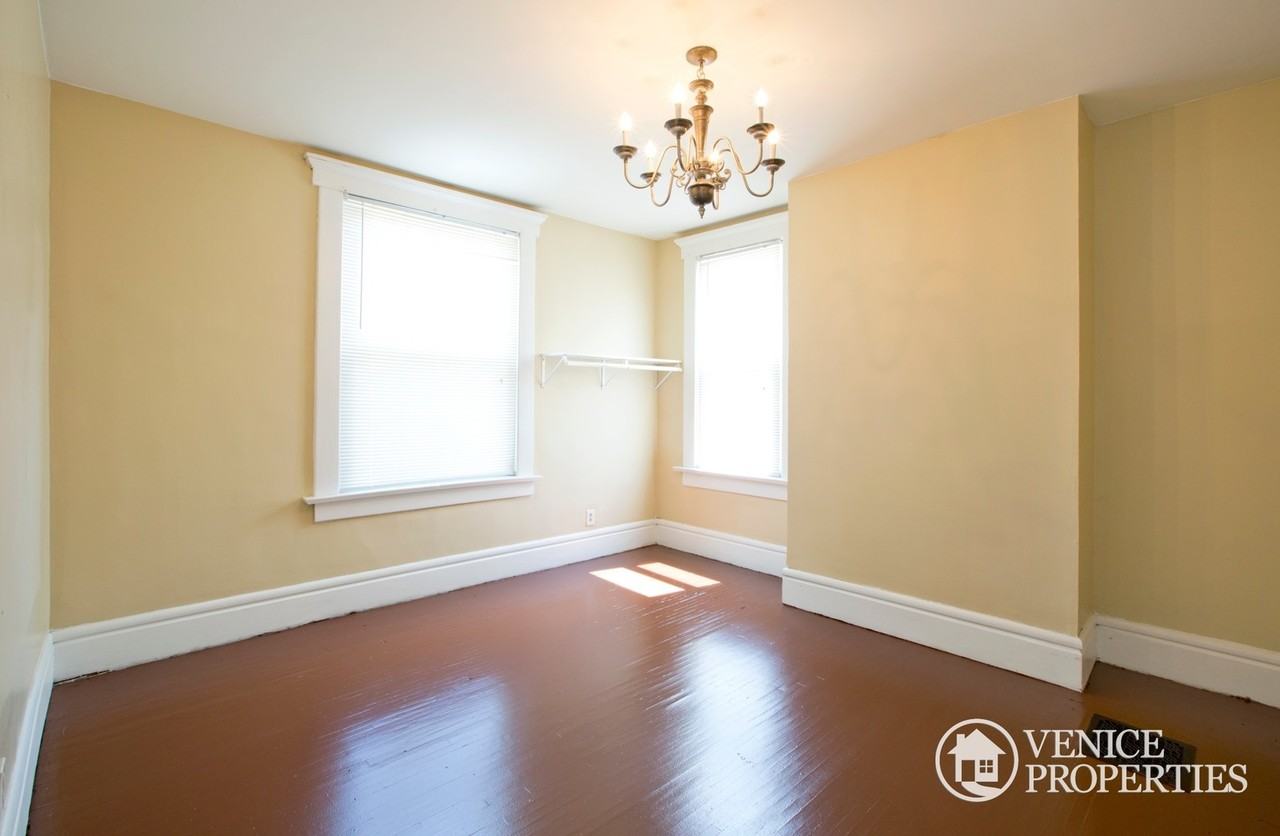 1637 N 4th St - Photo 4 of 23