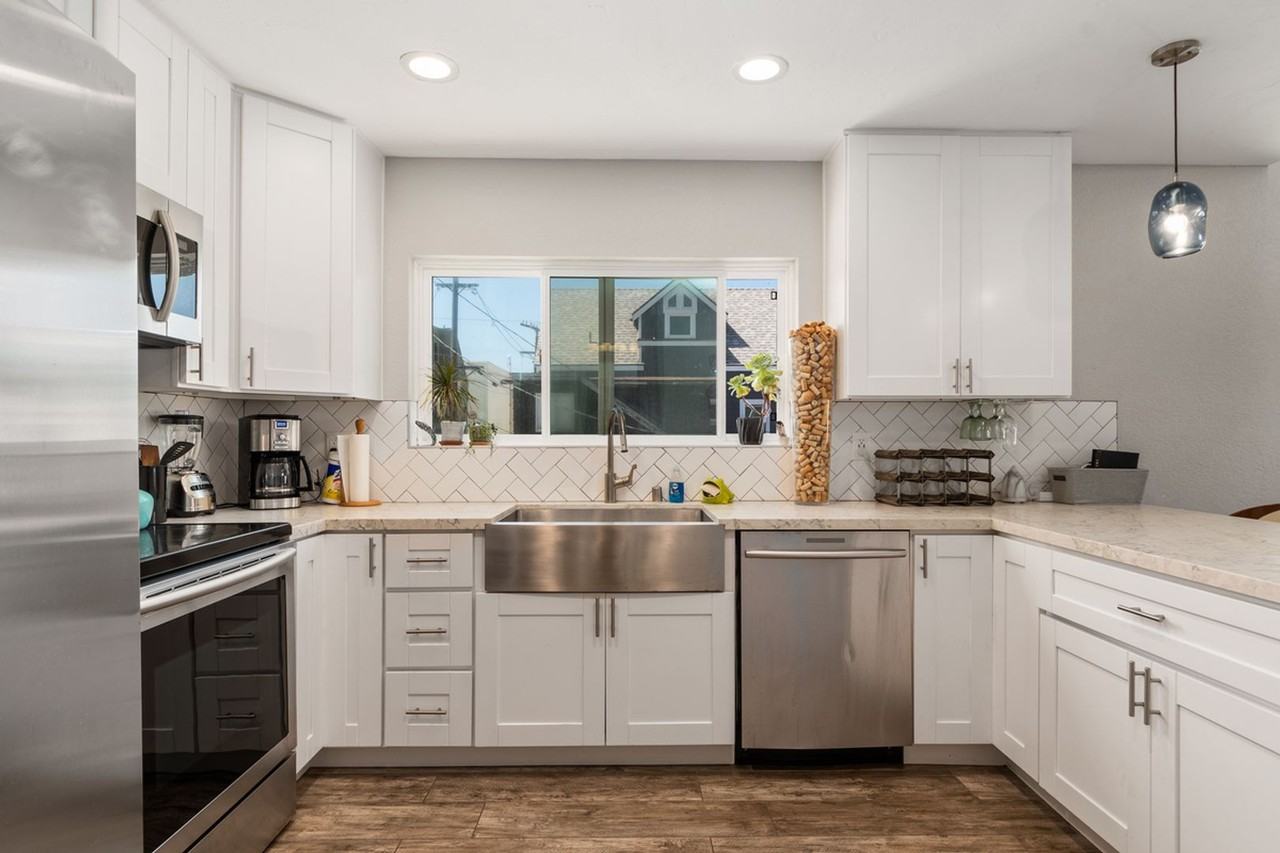 735 Verona Ct - Photo 5 of 16