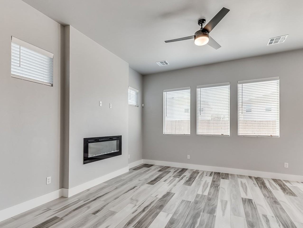 2545 Nw 132nd Pl - Photo 7 of 50
