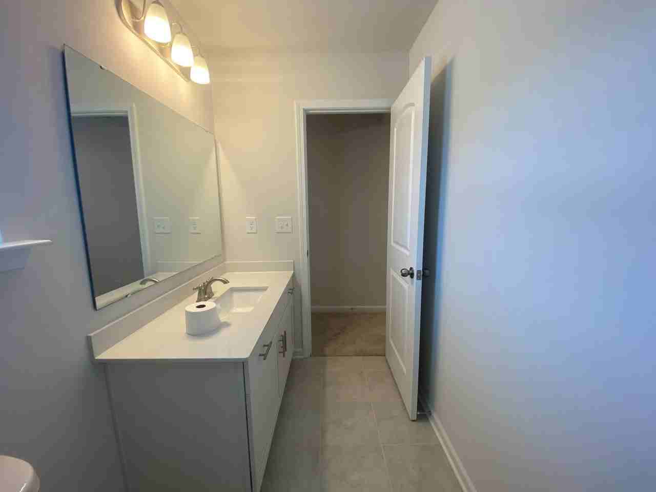 321 Planters Trace Ln - Photo 2 of 19