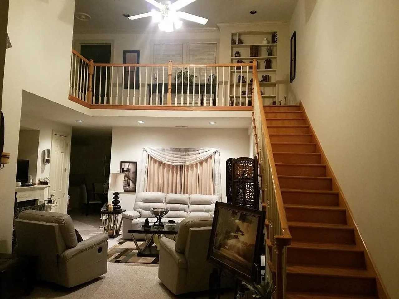 160 Presidents Dr - Photo 3 of 6