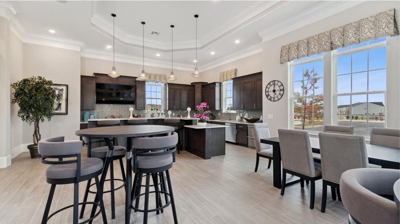 2307 Kasota Ln - Photo 4 of 23