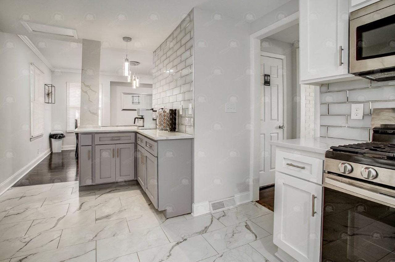 307 Bellefontaine Ave - Photo 5 of 23