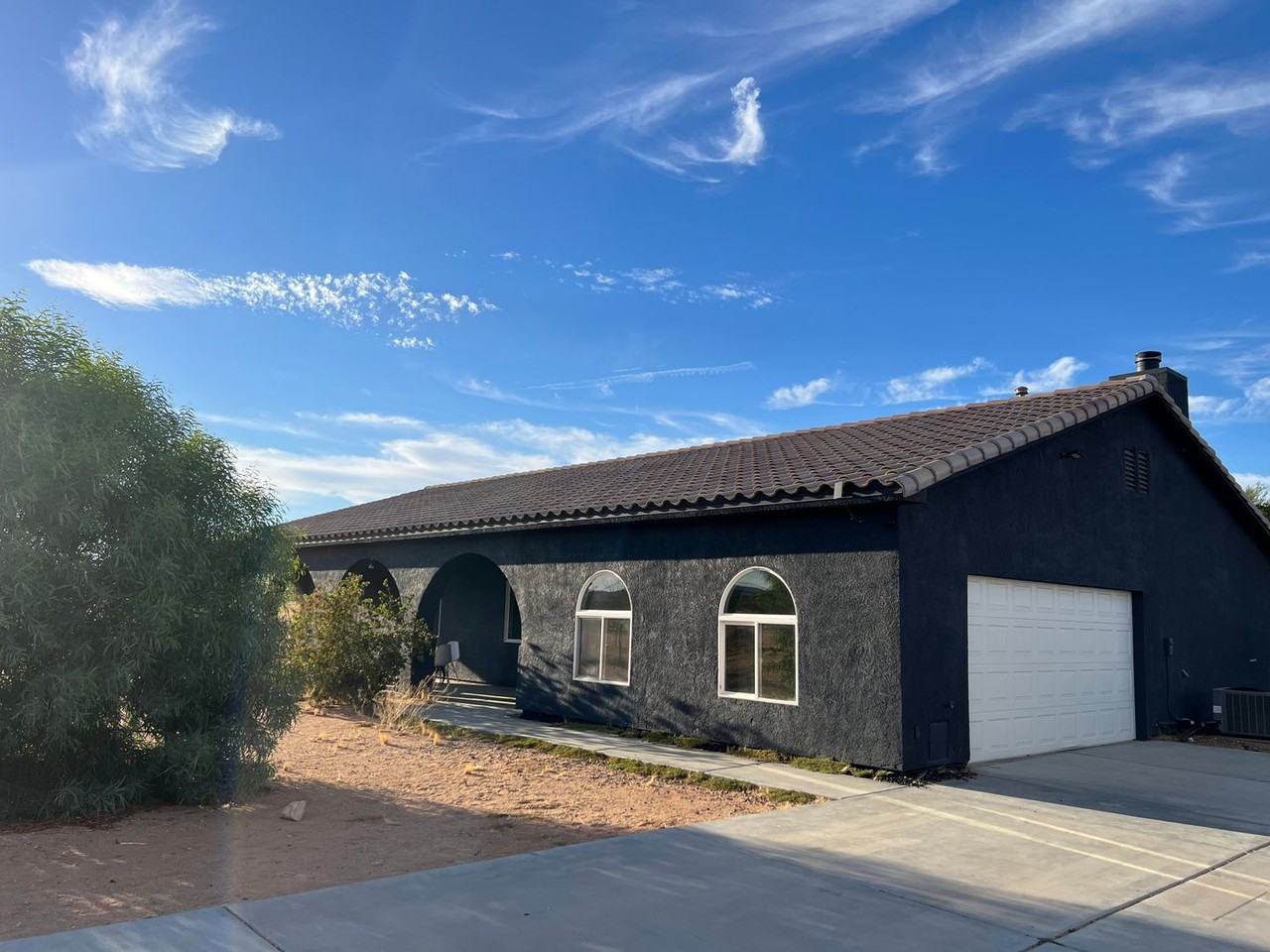 60828 Mason Dr - Photo 2 of 50