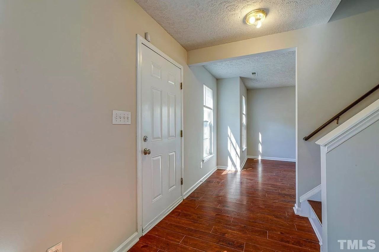 3615 Sana Ct - Photo 3 of 41