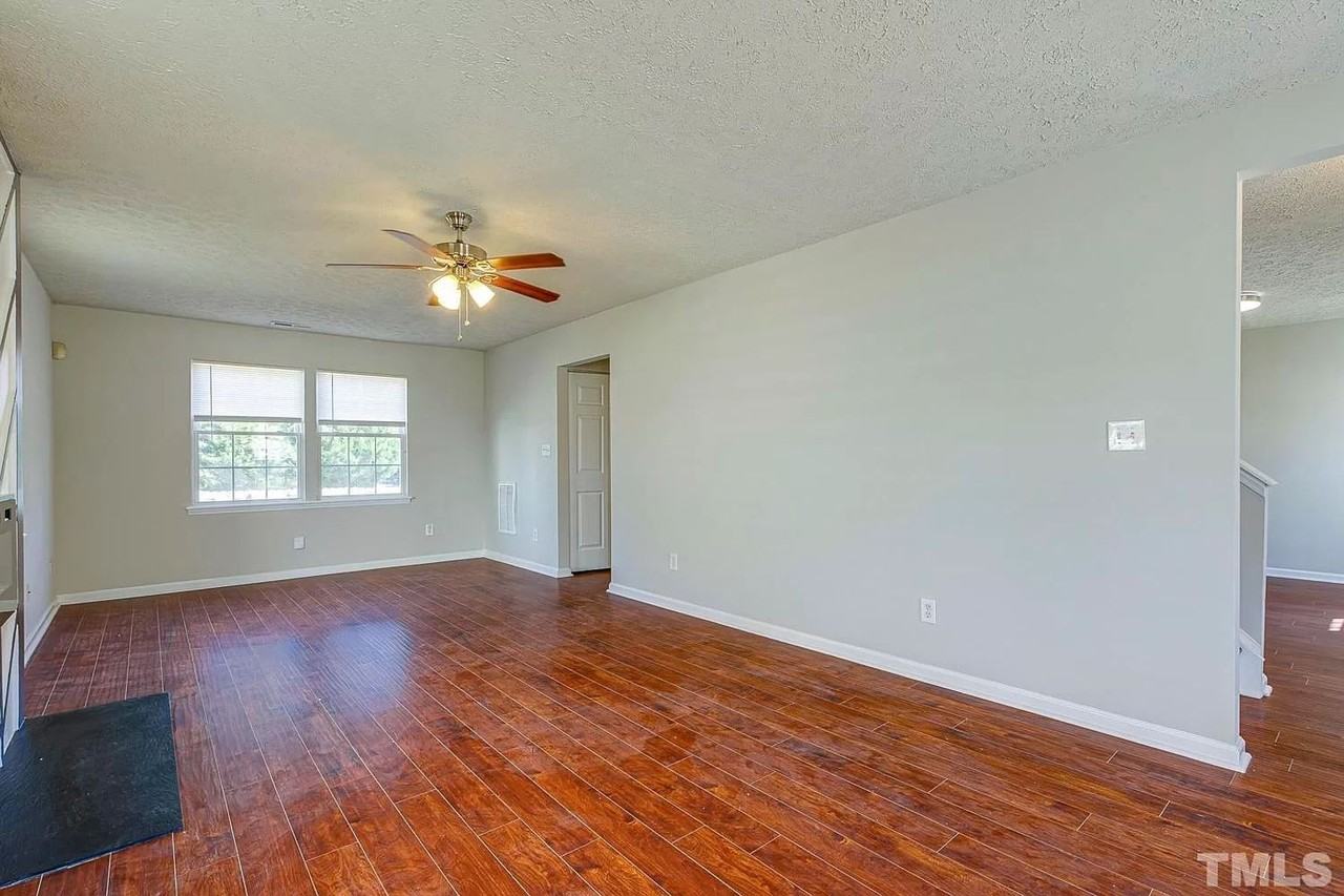 3615 Sana Ct - Photo 5 of 41