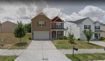 featured image of 3301 Genlee Dr