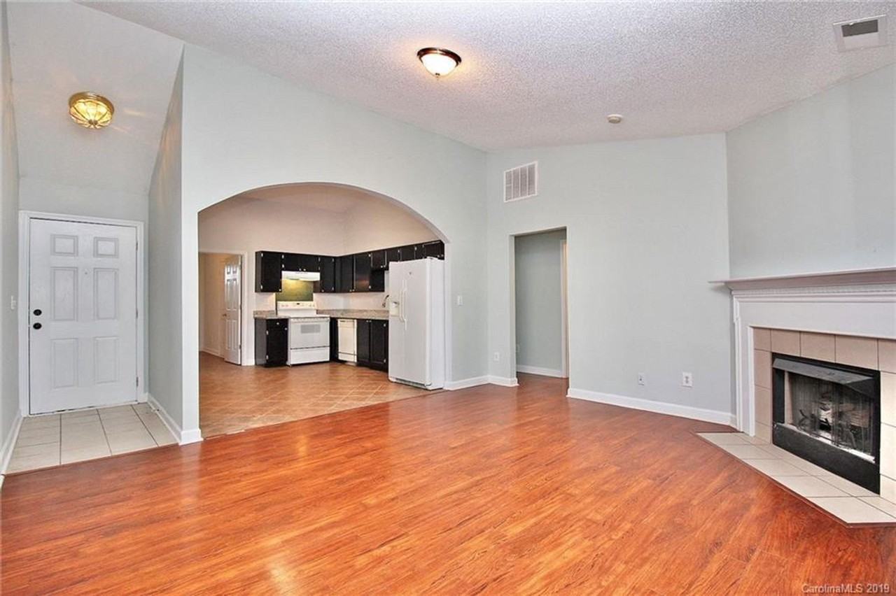 204 Tom Hunter Rd - Photo 7 of 40