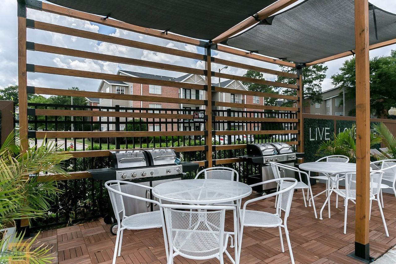 120 15th St E - Photo 5 of 45