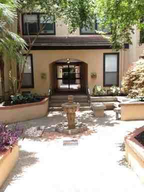 2110 Rio Grande St - Photo 5 of 5