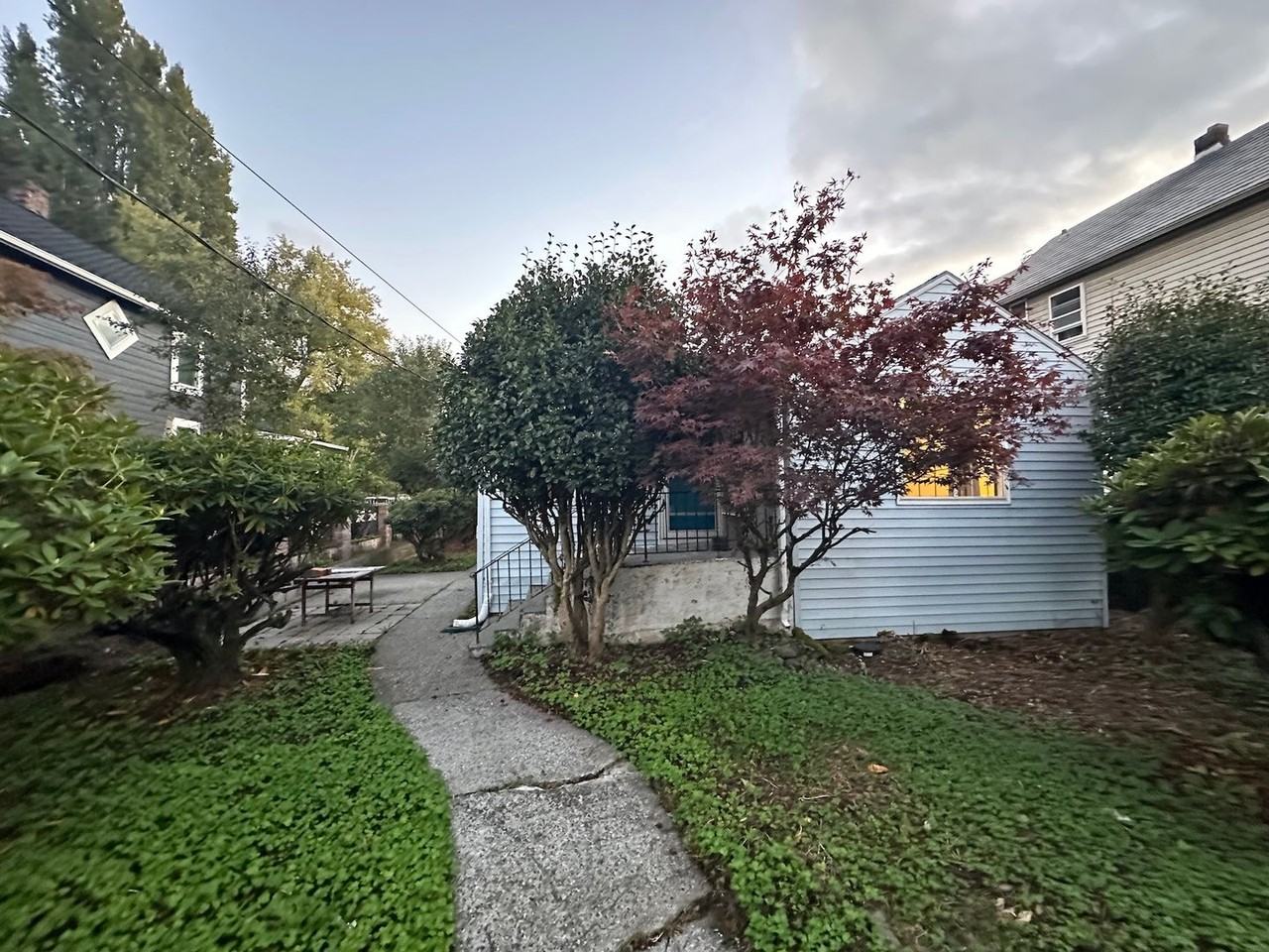 1237 S Donovan St - Photo 2 of 15