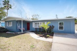2001 25th Ave W - Photo 1 of 1