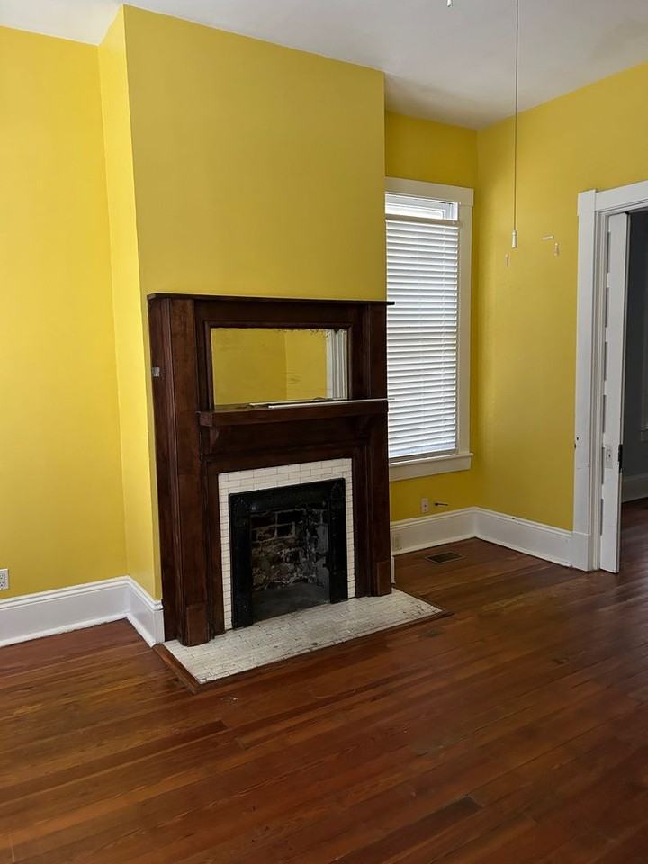 1723 Whitaker St - Photo 6 of 31