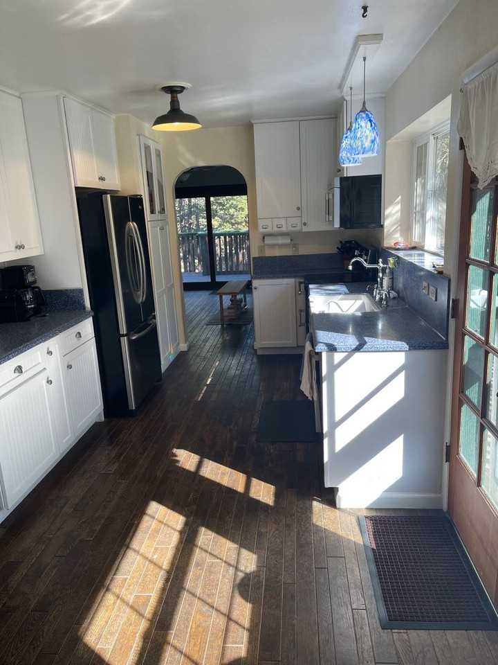 757 Michael Dr - Photo 6 of 21