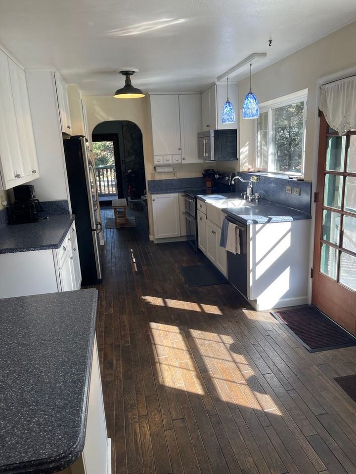 757 Michael Dr - Photo 7 of 21