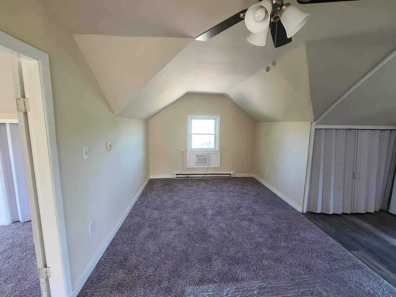 6706 Windsor Mill Rd - Photo 3 of 8