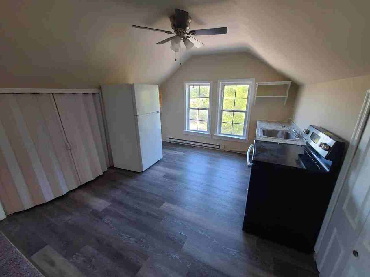 6706 Windsor Mill Rd - Photo 5 of 8