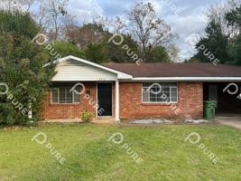 featured image of 2312 Upper Wetumpka Road