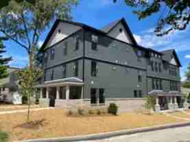 516 N Lincoln St - Photo 1 of 1