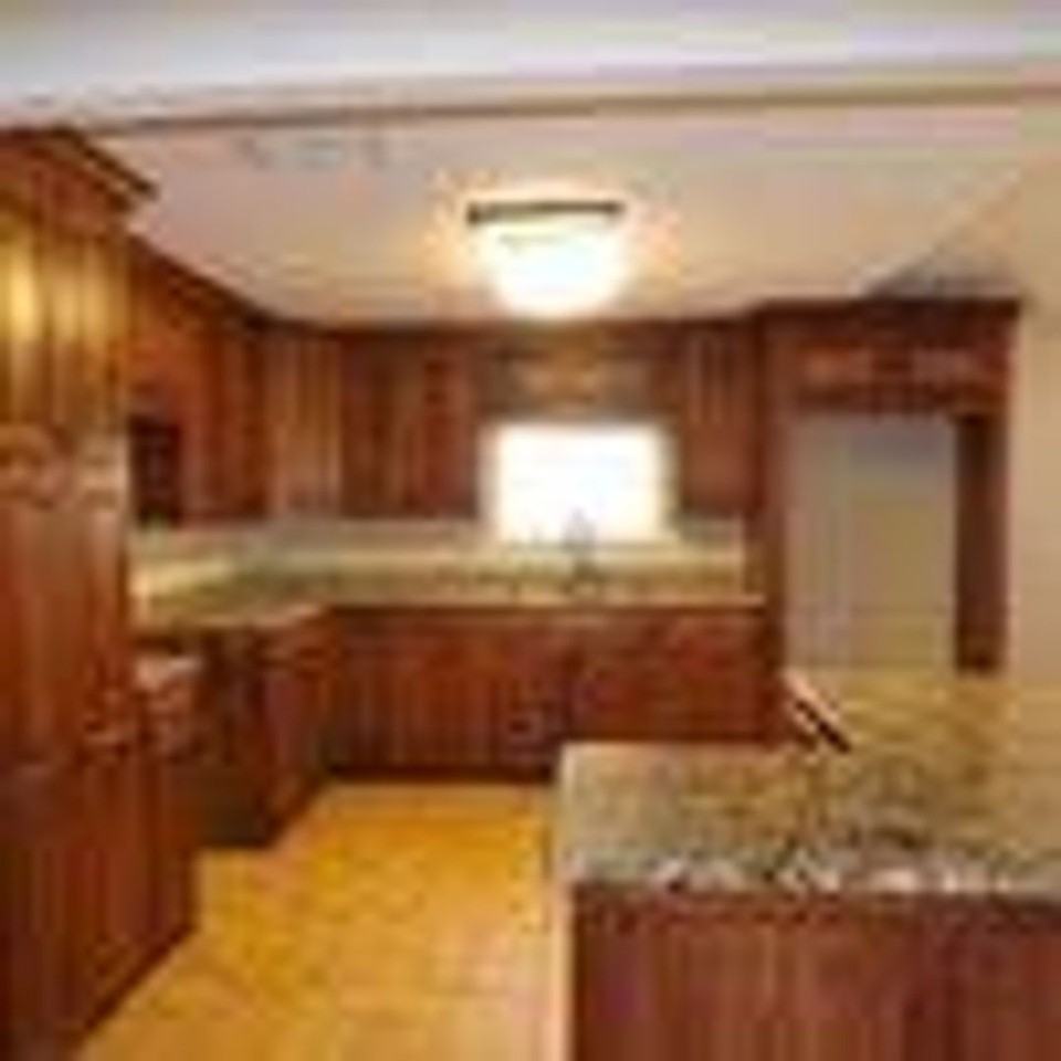 1933 N Cynthia Dr - Photo 6 of 9