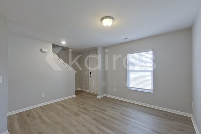 309 E Boulder Rd - Photo 2 of 26
