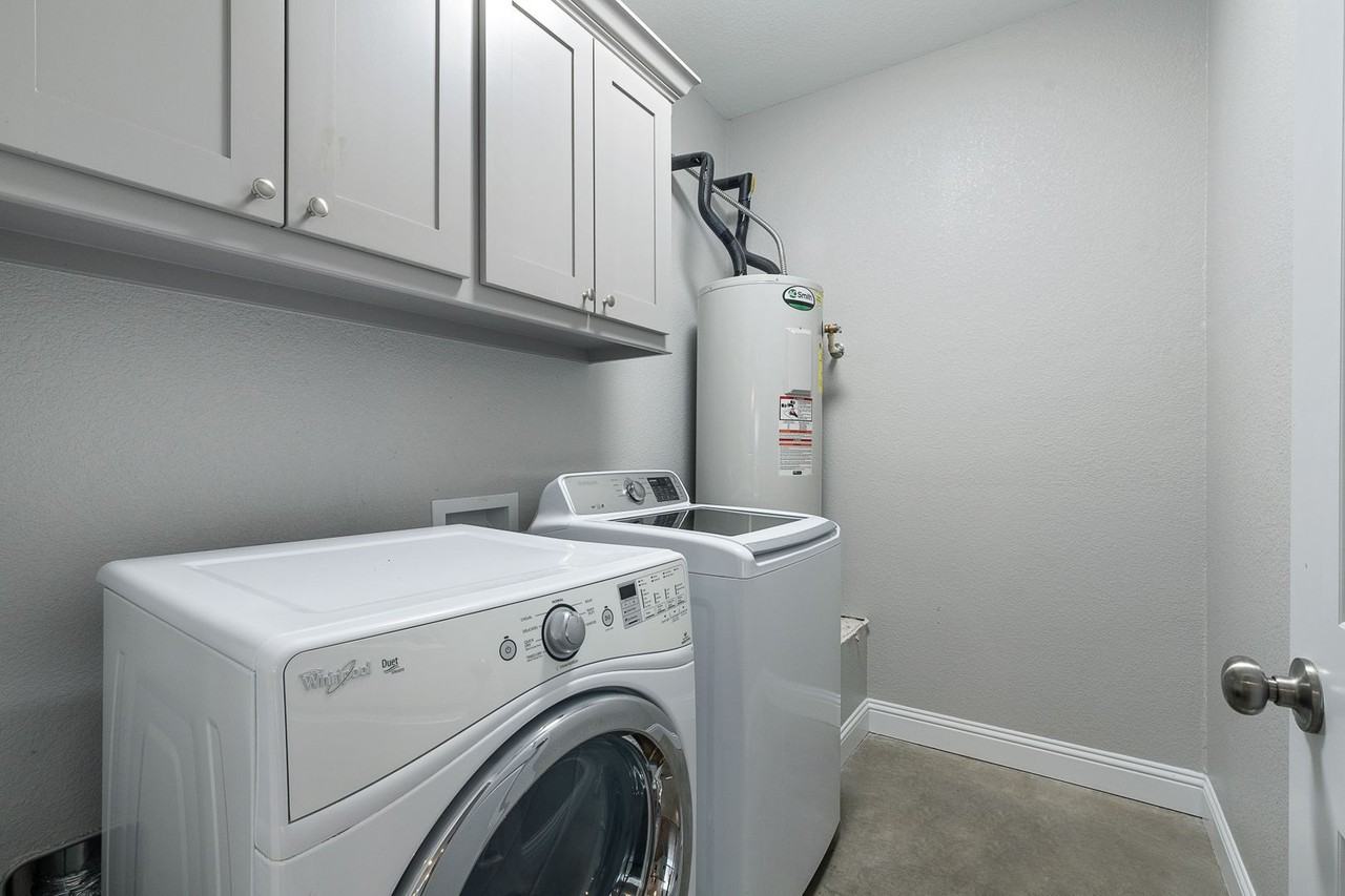 2832 Forest Park Blvd - Photo 6 of 12