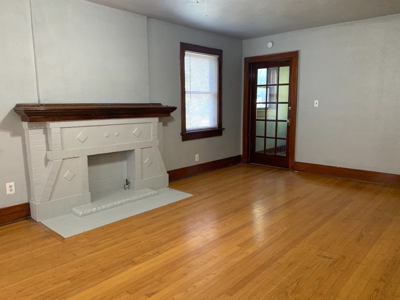 1417 1/2 Nw 16th St - Photo 3 of 20