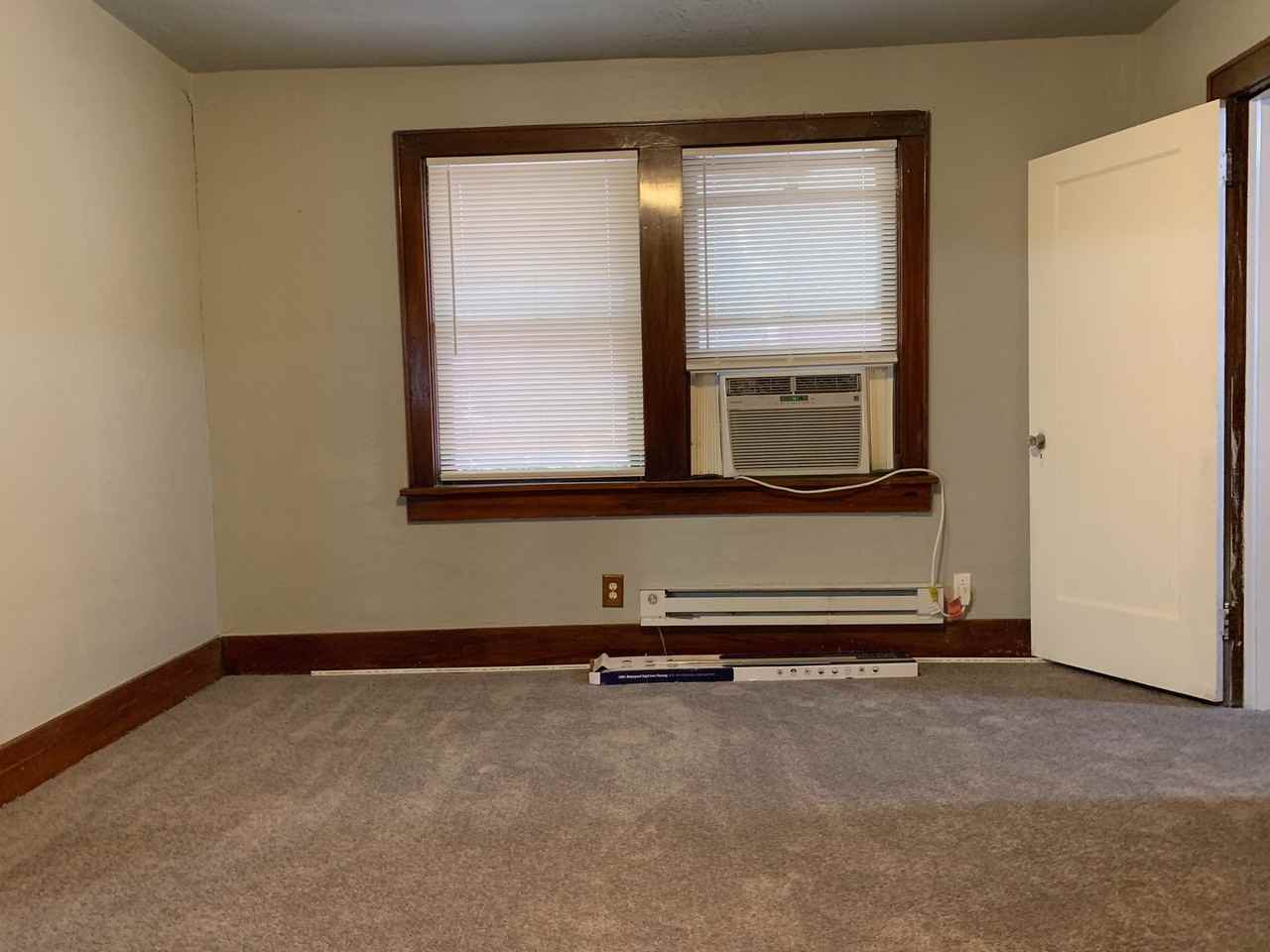 1417 1/2 Nw 16th St - Photo 6 of 20