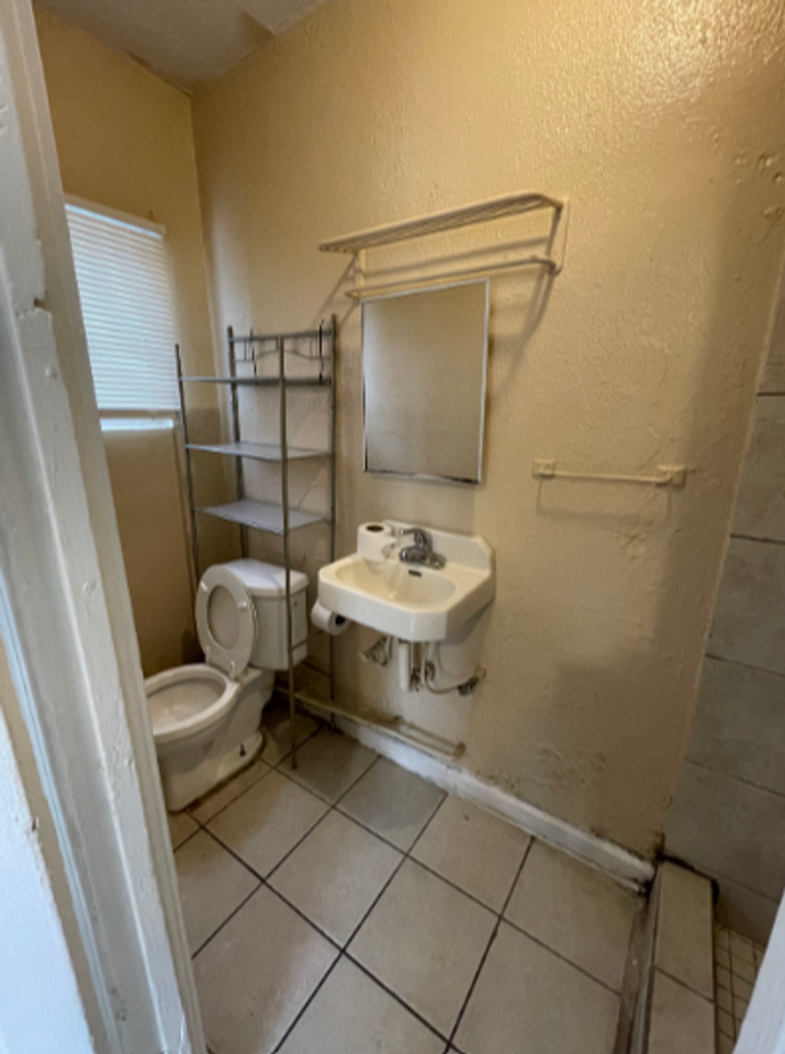 510 Cheyenne Street #11 - Photo 5 of 5