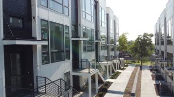 featured image of 910 Youngs Ln