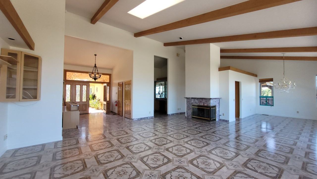 16255 Highland Valley Rd - Photo 4 of 23