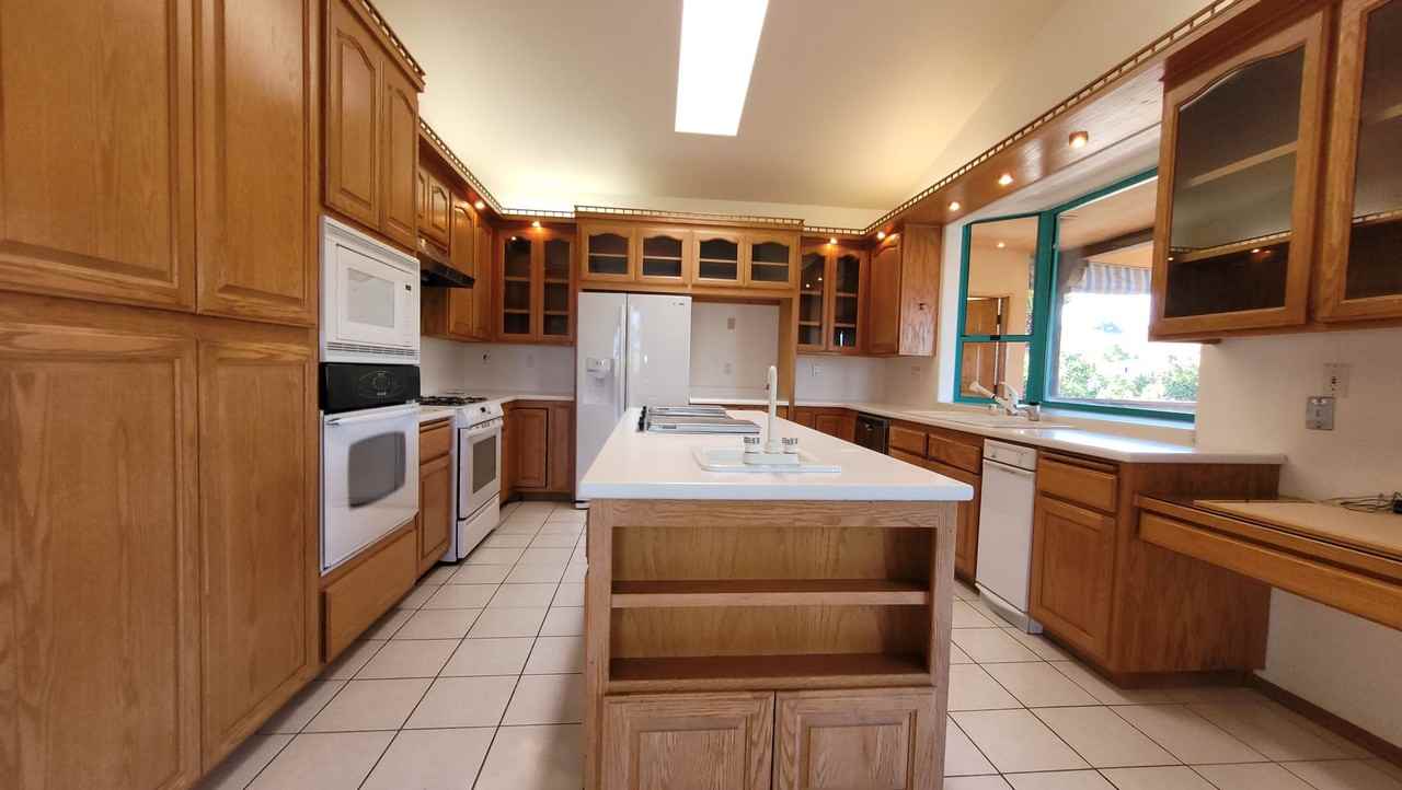 16255 Highland Valley Rd - Photo 6 of 23