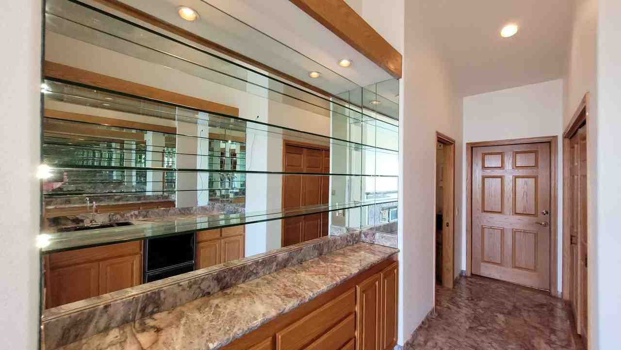 16255 Highland Valley Rd - Photo 7 of 23