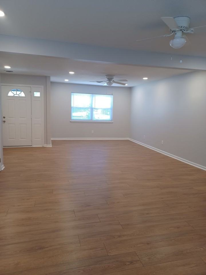 637 Bishop Dr - Photo 6 of 24